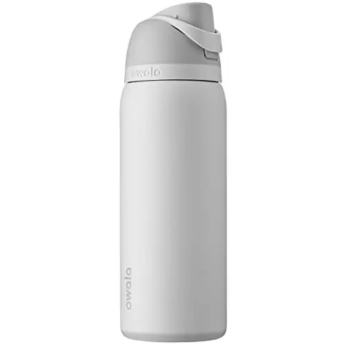 Owala FreeSip 32 oz insulated stainless steel water bottle with straw in Shy Marshmallow