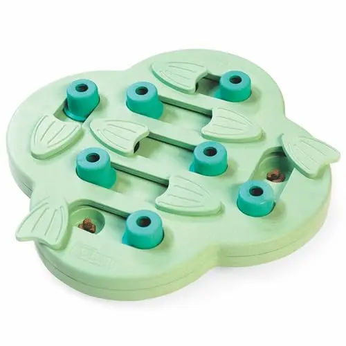 Green plastic sliding block puzzle toy for dogs and puppies
